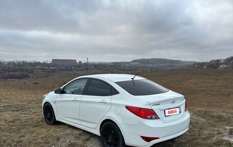 Hyundai Solaris II рестайлинг, 2014 год, 940 000 рублей, 6 фотография