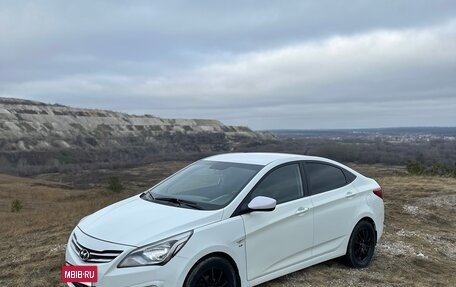 Hyundai Solaris II рестайлинг, 2014 год, 940 000 рублей, 8 фотография