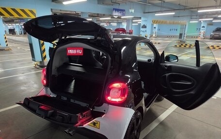 Smart Fortwo III, 2018 год, 1 490 000 рублей, 20 фотография