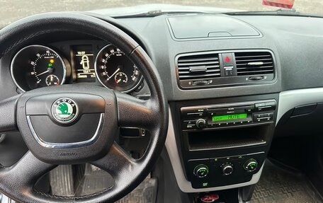 Skoda Yeti I рестайлинг, 2009 год, 600 000 рублей, 14 фотография