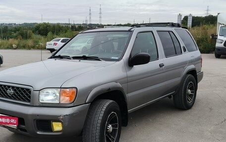 Nissan Pathfinder, 2001 год, 570 000 рублей, 1 фотография