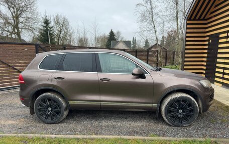 Volkswagen Touareg III, 2011 год, 1 850 000 рублей, 5 фотография