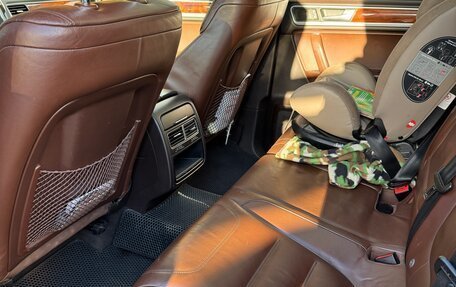 Volkswagen Touareg III, 2011 год, 1 850 000 рублей, 19 фотография