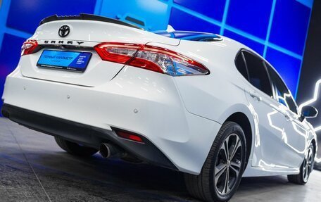 Toyota Camry, 2019 год, 2 290 000 рублей, 16 фотография