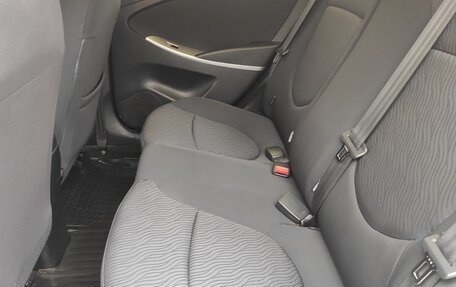 Hyundai Solaris II рестайлинг, 2011 год, 875 000 рублей, 9 фотография