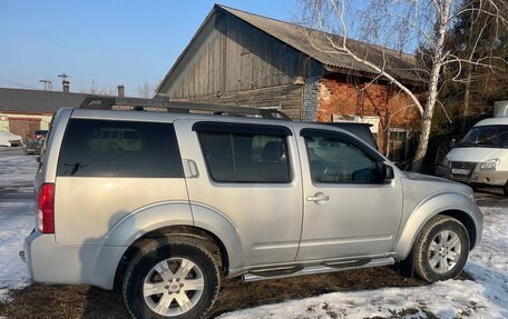 Nissan Pathfinder, 2006 год, 1 050 000 рублей, 11 фотография