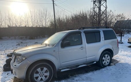 Nissan Pathfinder, 2006 год, 1 050 000 рублей, 12 фотография