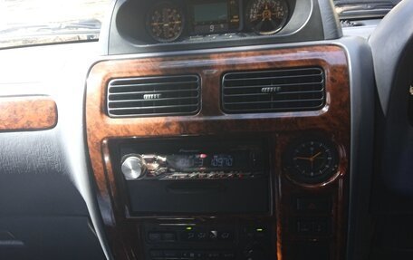 Toyota Land Cruiser Prado 90 рестайлинг, 2001 год, 1 750 000 рублей, 13 фотография