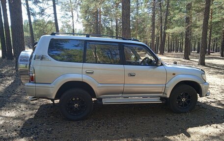 Toyota Land Cruiser Prado 90 рестайлинг, 2001 год, 1 750 000 рублей, 10 фотография