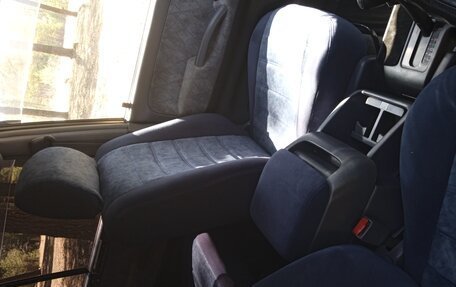 Toyota Land Cruiser Prado 90 рестайлинг, 2001 год, 1 750 000 рублей, 16 фотография