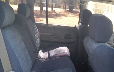 Toyota Land Cruiser Prado 90 рестайлинг, 2001 год, 1 750 000 рублей, 19 фотография