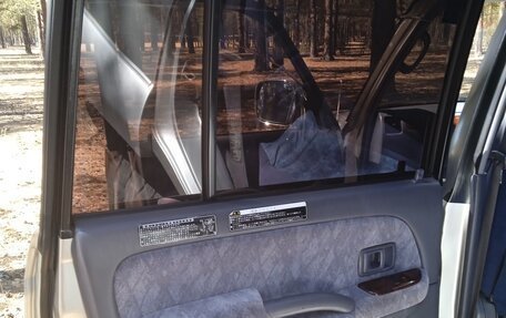 Toyota Land Cruiser Prado 90 рестайлинг, 2001 год, 1 750 000 рублей, 23 фотография