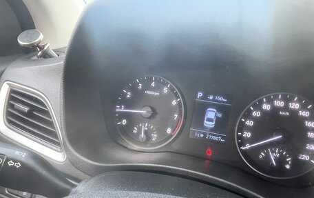 Hyundai Solaris II рестайлинг, 2017 год, 1 050 000 рублей, 9 фотография