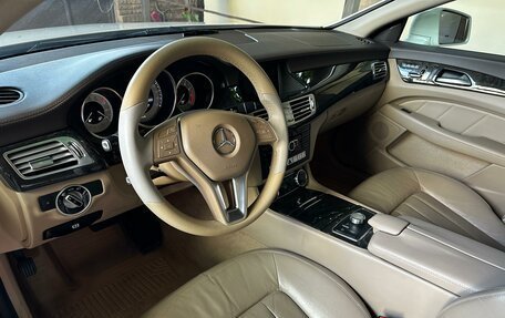 Mercedes-Benz CLS, 2012 год, 2 130 000 рублей, 12 фотография