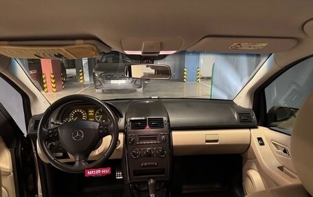 Mercedes-Benz A-Класс, 2012 год, 820 000 рублей, 8 фотография