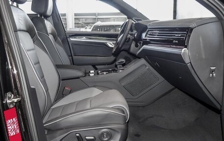 Volkswagen Touareg III, 2025 год, 14 400 000 рублей, 9 фотография