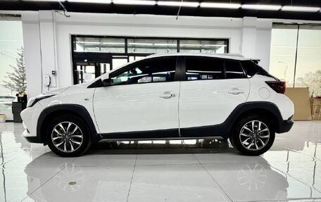 Toyota Yaris XP150 рестайлинг, 2022 год, 1 392 000 рублей, 4 фотография