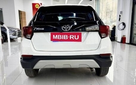 Toyota Yaris XP150 рестайлинг, 2022 год, 1 392 000 рублей, 7 фотография