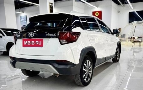 Toyota Yaris XP150 рестайлинг, 2022 год, 1 392 000 рублей, 8 фотография