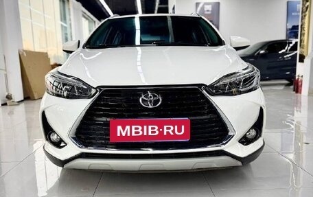 Toyota Yaris XP150 рестайлинг, 2022 год, 1 392 000 рублей, 2 фотография