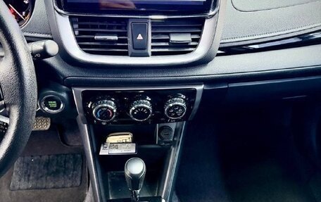 Toyota Yaris XP150 рестайлинг, 2022 год, 1 392 000 рублей, 20 фотография