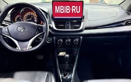 Toyota Yaris XP150 рестайлинг, 2022 год, 1 392 000 рублей, 11 фотография