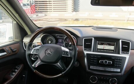 Mercedes-Benz M-Класс, 2013 год, 2 270 000 рублей, 6 фотография