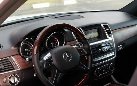 Mercedes-Benz M-Класс, 2013 год, 2 270 000 рублей, 5 фотография