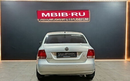 Volkswagen Polo VI (EU Market), 2013 год, 890 000 рублей, 3 фотография