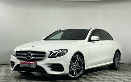 Mercedes-Benz E-Класс, 2019 год, 4 049 000 рублей, 1 фотография