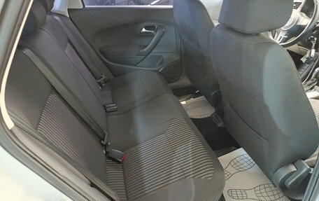 Volkswagen Polo VI (EU Market), 2013 год, 890 000 рублей, 15 фотография