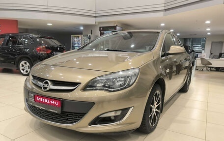 Opel Astra J, 2013 год, 890 000 рублей, 1 фотография