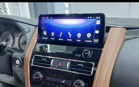 Infiniti QX80 I рестайлинг, 2019 год, 8 000 000 рублей, 9 фотография