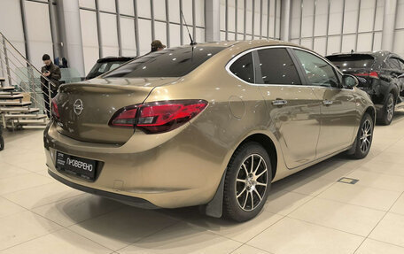 Opel Astra J, 2013 год, 890 000 рублей, 5 фотография