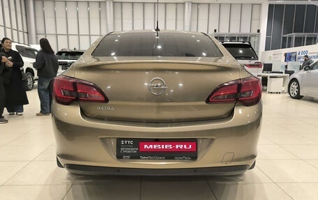 Opel Astra J, 2013 год, 890 000 рублей, 6 фотография