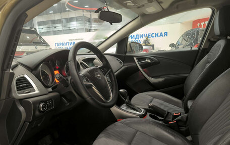 Opel Astra J, 2013 год, 890 000 рублей, 16 фотография