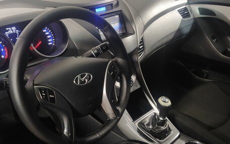 Hyundai Elantra V, 2012 год, 779 000 рублей, 11 фотография