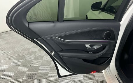 Mercedes-Benz E-Класс, 2019 год, 4 049 000 рублей, 5 фотография