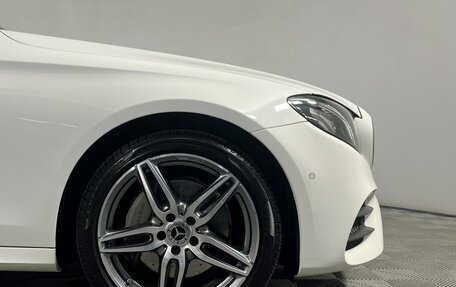 Mercedes-Benz E-Класс, 2019 год, 4 049 000 рублей, 18 фотография