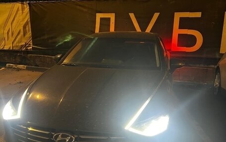 Hyundai Sonata VIII, 2020 год, 2 500 000 рублей, 2 фотография