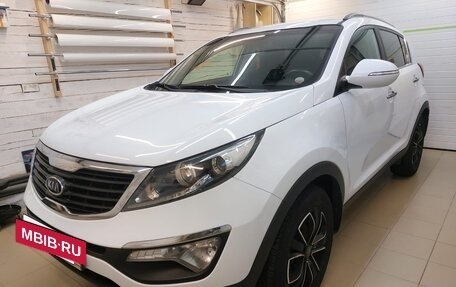 KIA Sportage III, 2011 год, 1 200 000 рублей, 2 фотография