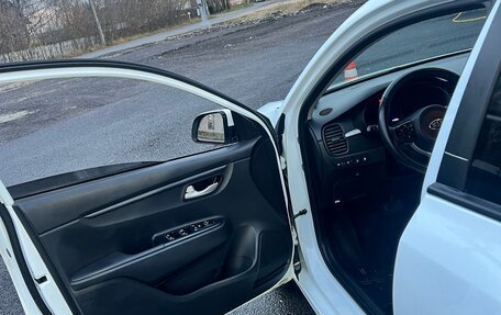 KIA Rio IV, 2019 год, 1 450 000 рублей, 8 фотография