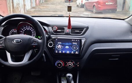KIA Rio III рестайлинг, 2013 год, 855 000 рублей, 5 фотография