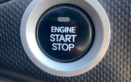 Hyundai Solaris II рестайлинг, 2011 год, 799 000 рублей, 11 фотография