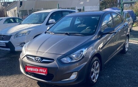 Hyundai Solaris II рестайлинг, 2011 год, 799 000 рублей, 5 фотография