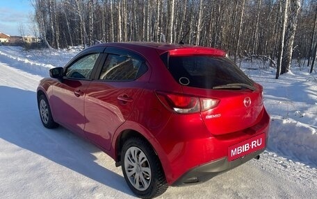 Mazda Demio IV, 2015 год, 1 190 000 рублей, 4 фотография
