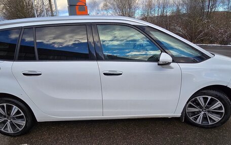 Citroen C4 Picasso II рестайлинг, 2017 год, 1 400 000 рублей, 3 фотография