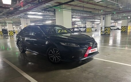 Toyota Camry, 2020 год, 2 950 000 рублей, 3 фотография
