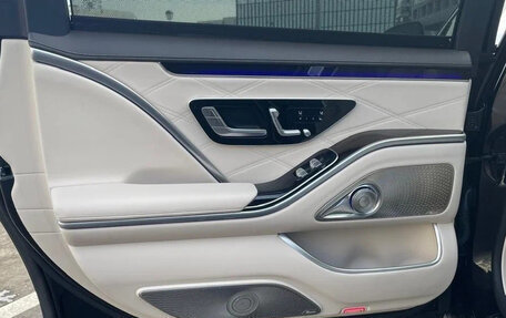 Mercedes-Benz Maybach S-Класс, 2021 год, 23 000 000 рублей, 10 фотография