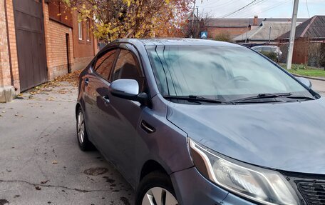 KIA Rio III рестайлинг, 2011 год, 730 000 рублей, 2 фотография